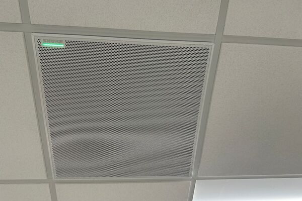 Microphone mounted to the ceiling